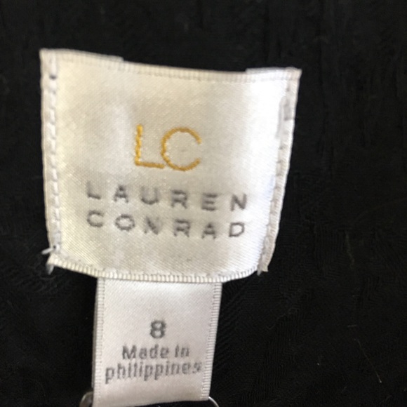 NWT Lauren Conrad 3/4 sleeve Blazer.  Black Floral - Picture 4 of 5